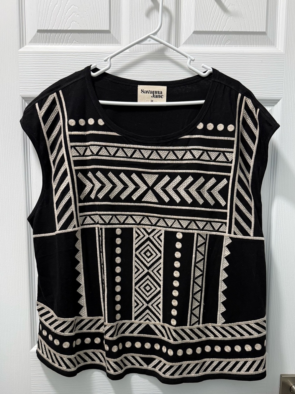 Women’s embroidered pattern casual cap sleeve top